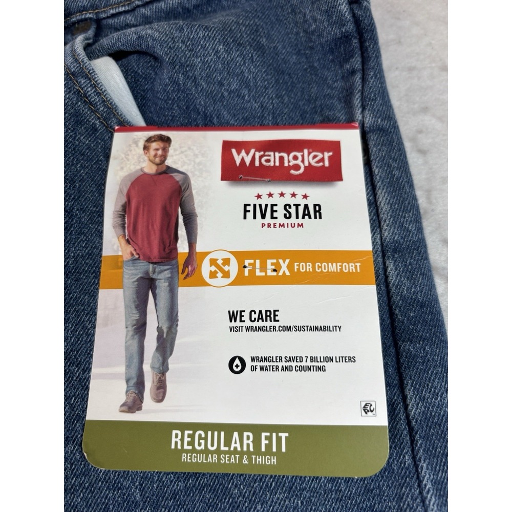 Wrangler Comfort Flex Jeans Mens Size 40x30 Regular Fit Med Wash NWT